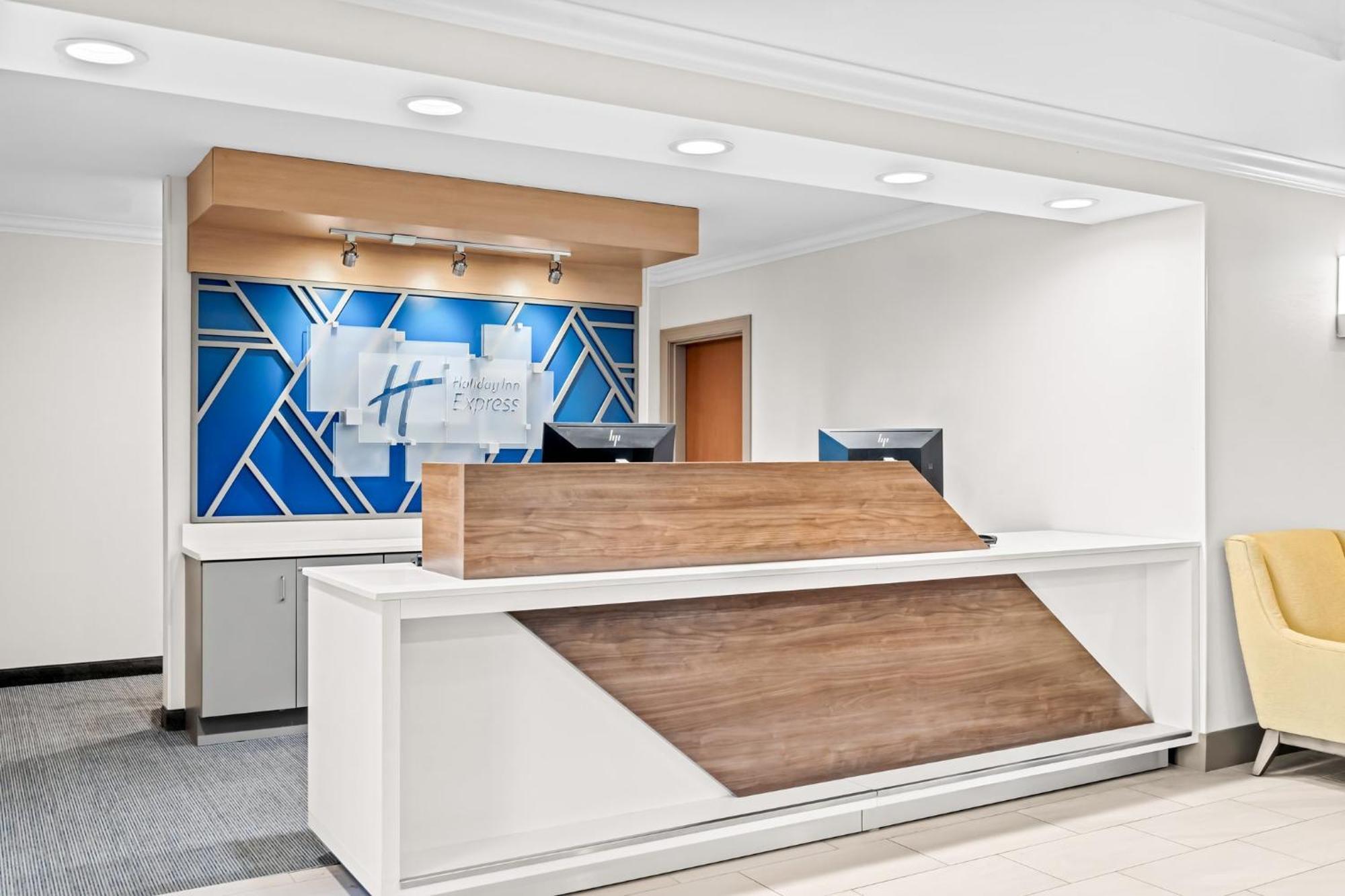 Holiday Inn Express Washington Court House By Ihg Exterior photo