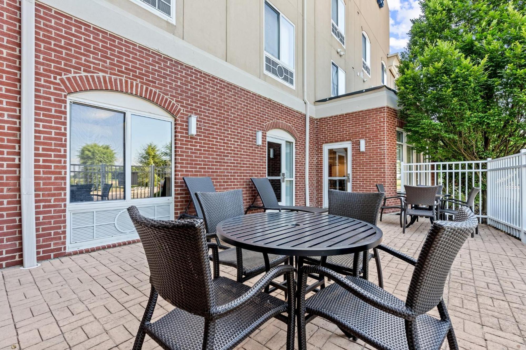 Holiday Inn Express Washington Court House By Ihg Exterior photo