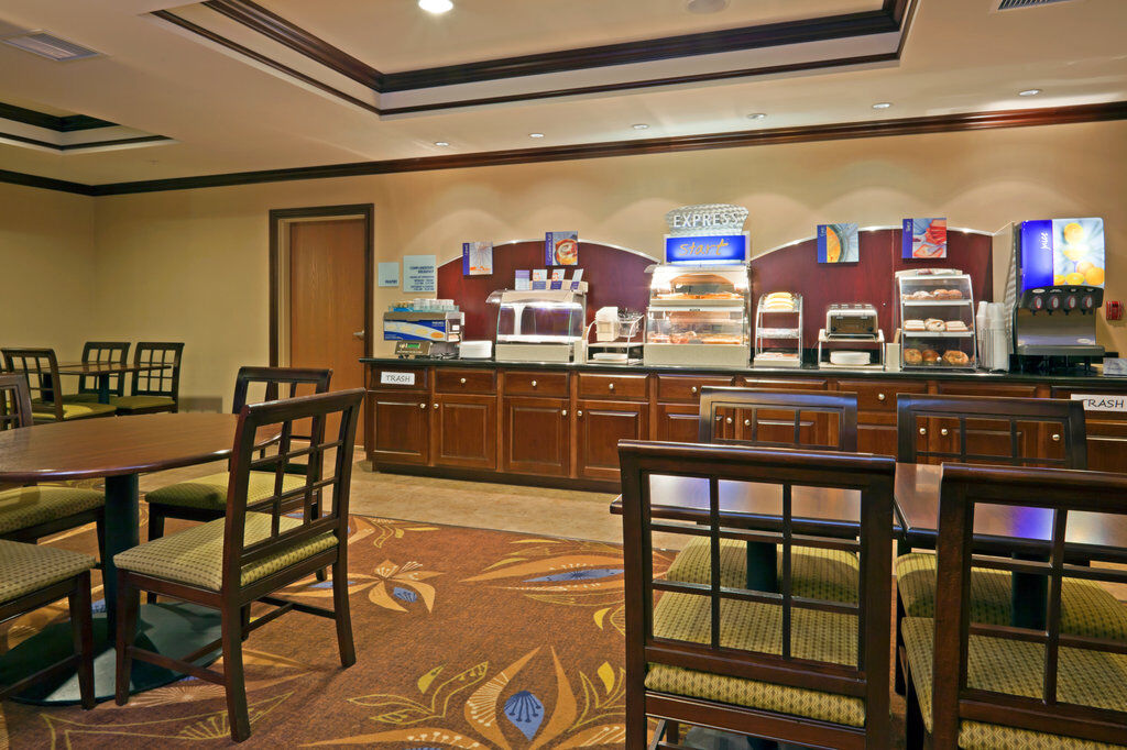 Holiday Inn Express Washington Court House By Ihg Exterior photo